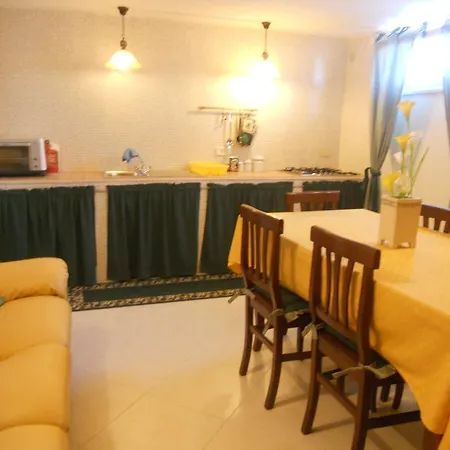 Lena Bed and breakfast Turi